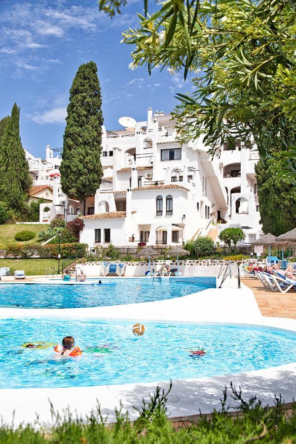 Pueblo Evita Premium Suites Benalmádena Buitenkant foto