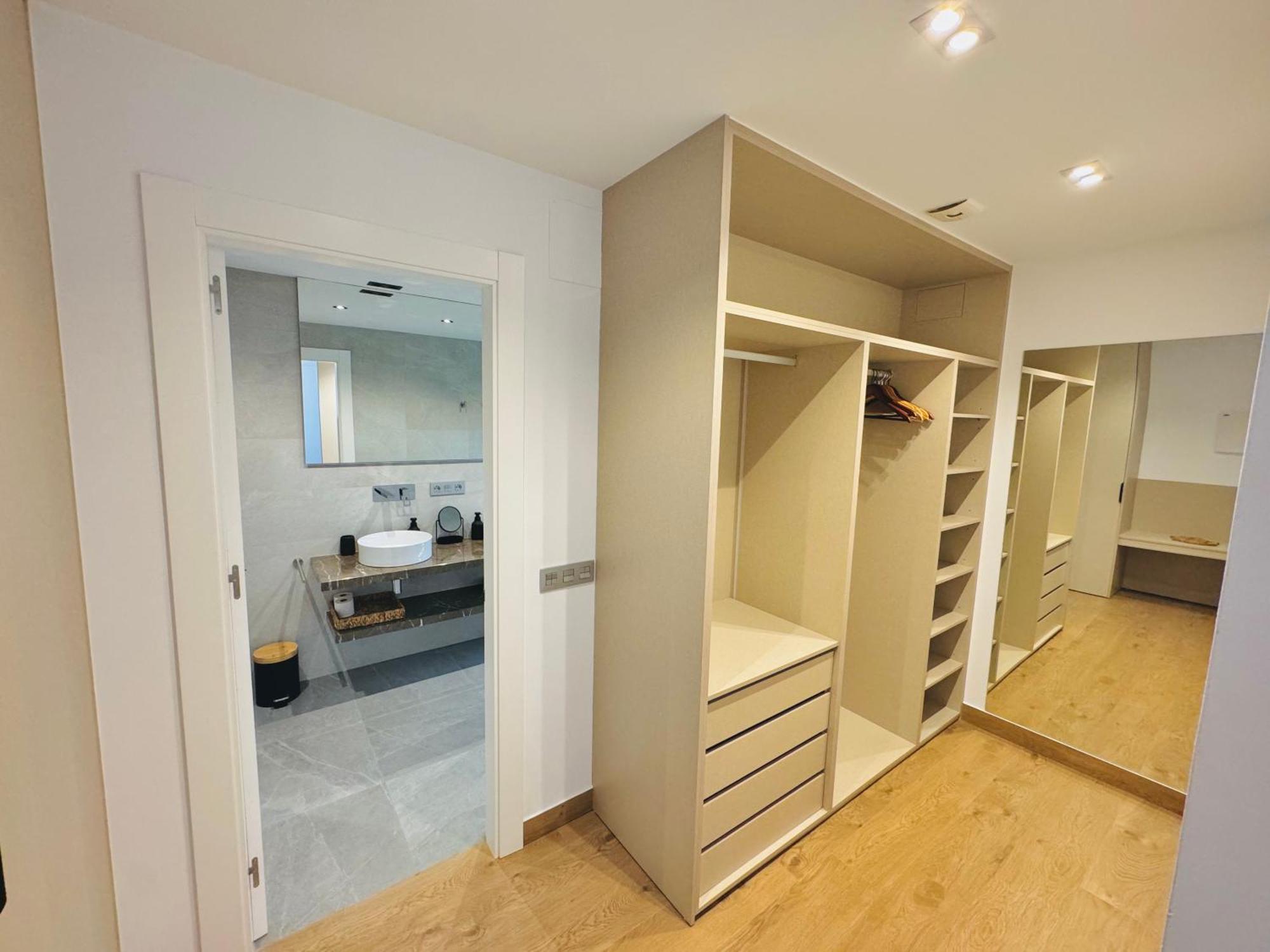 Pueblo Evita Premium Suites Benalmádena Buitenkant foto