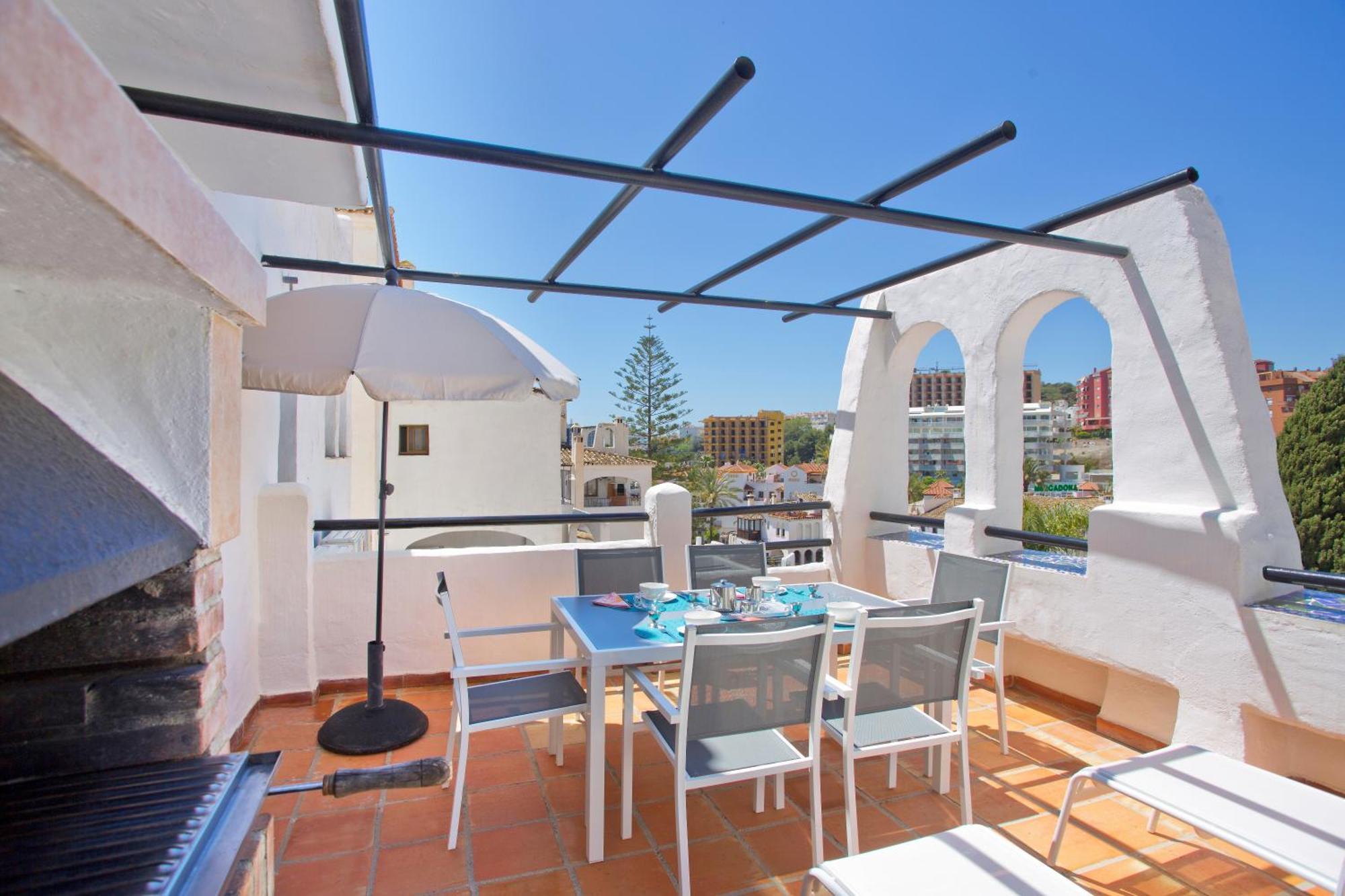Pueblo Evita Premium Suites Benalmádena Buitenkant foto