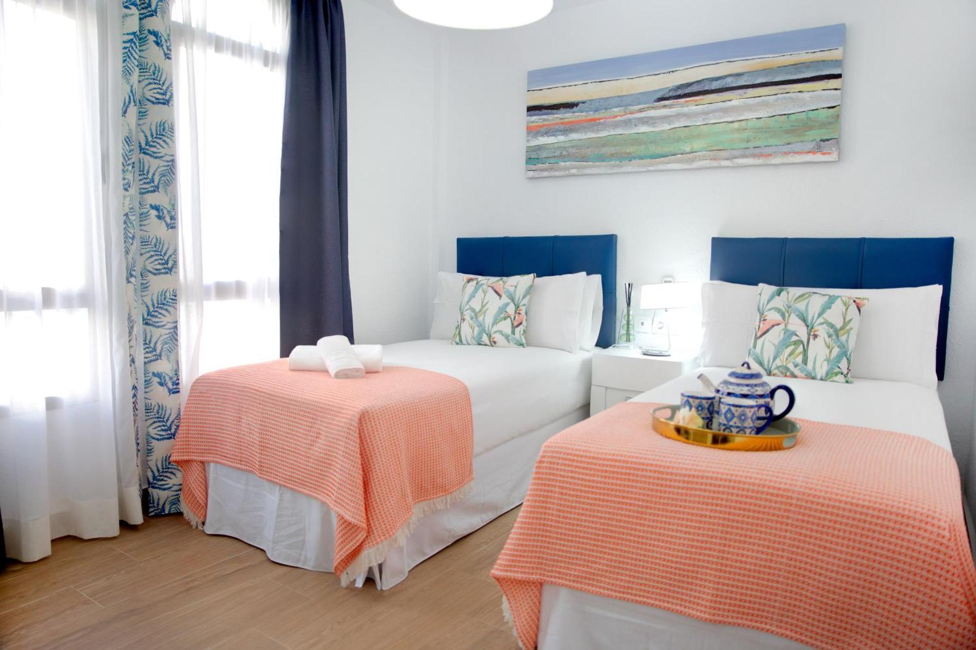Pueblo Evita Premium Suites Benalmádena Buitenkant foto